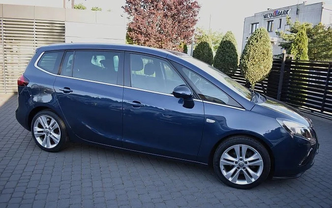 Opel Zafira cena 29999 przebieg: 190000, rok produkcji 2012 z Zawadzkie małe 781
